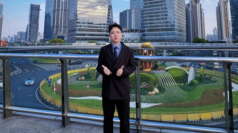 CEO Hoàng Minh Diệu CEO Hoàng Minh Diệu